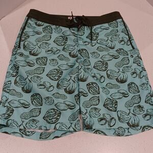 Penguin by Musingwear Men's Short green/black Size 31